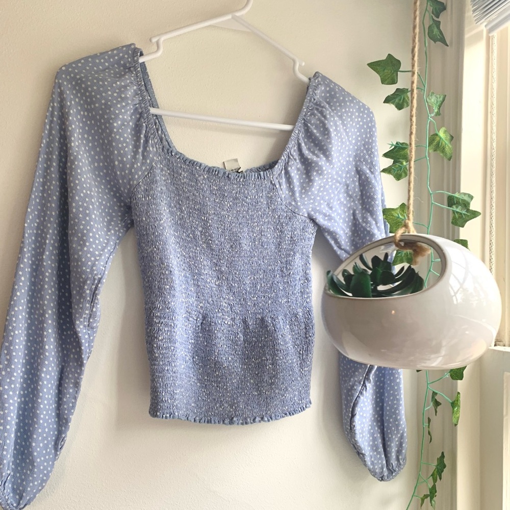 blue, polka dotted, puffed long sleeve, crop top from american eagle